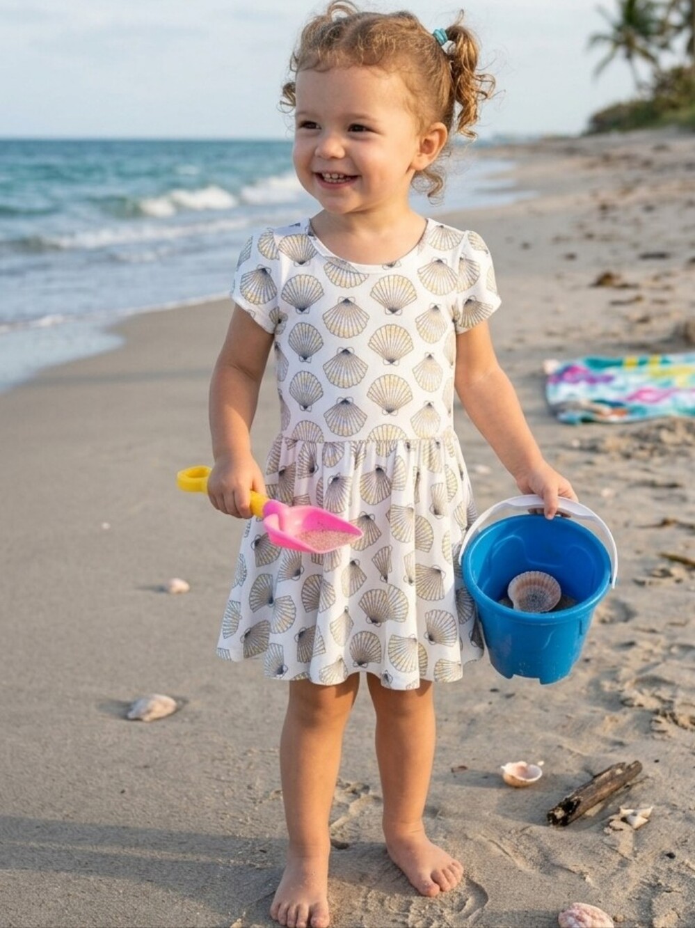 Dot Dot Smile Seashell Pattern Dress Cream and Multicolor Girls Size 2T Beach